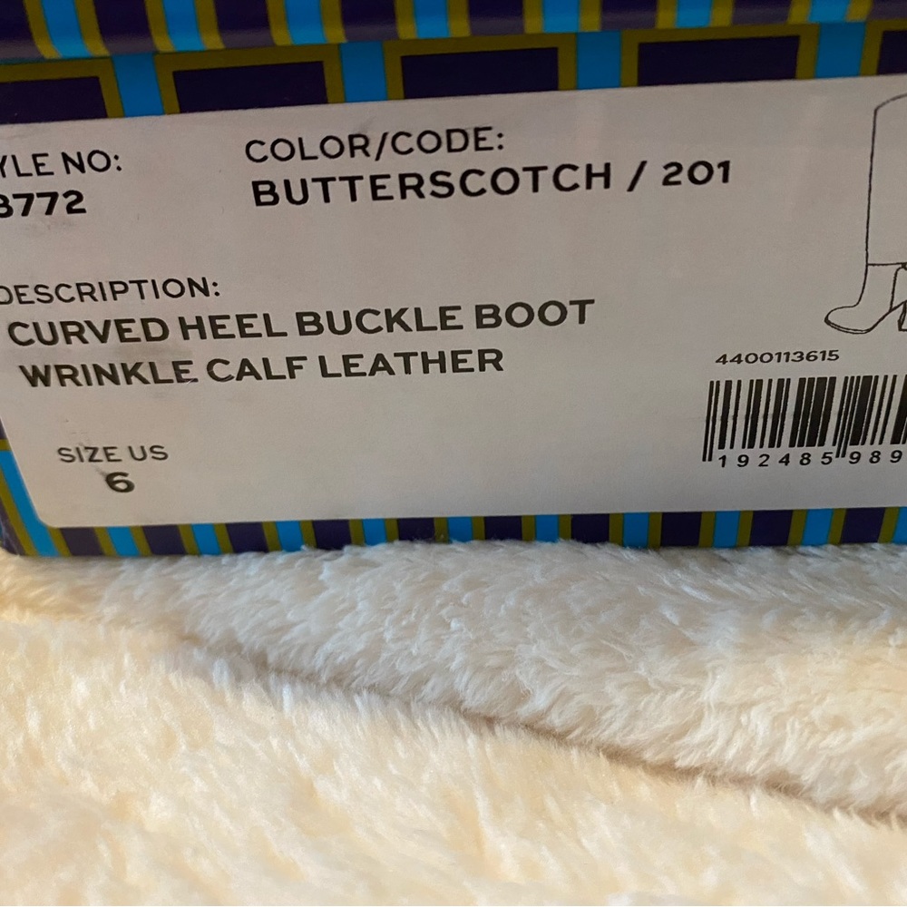 🔥SALE🔥Tory Burch Banana Heel Boot - Picture 7 of 7